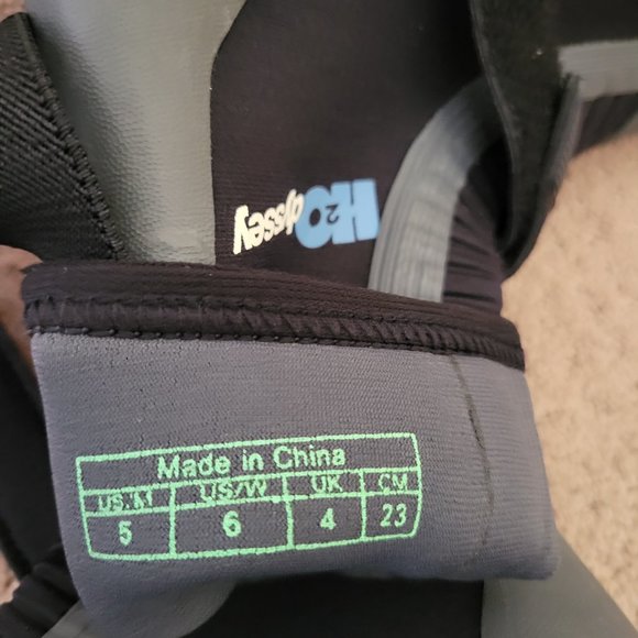 Surf Booties by Odyssey Size XS Unisex: M-5 or W-6 - Picture 6 of 6